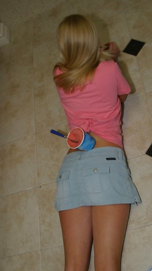 Skye Model pics collection featuring Skye Model showing amazing shape