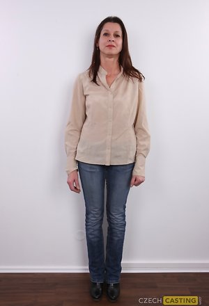 Czech Casting  invite you to explore xxx pictures with Alena unveiling hot shape